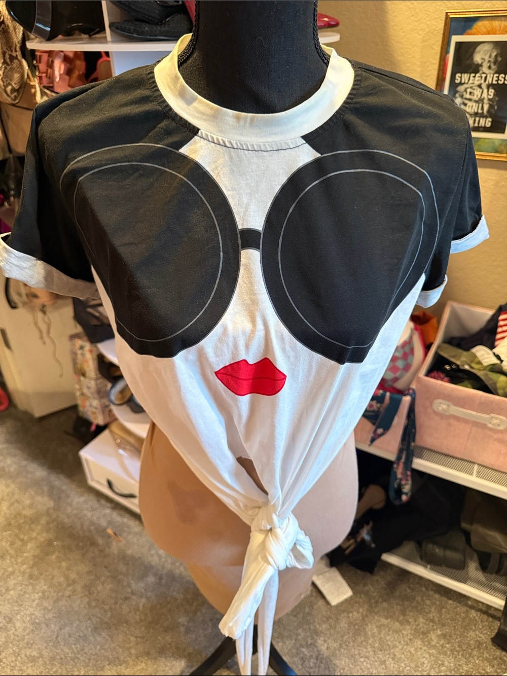 Alice + Olivia Black and White Graphic Tie-Front Crop Top with Red Lip Detail